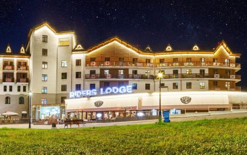 Riders Lodge (Райдер Лодж) 